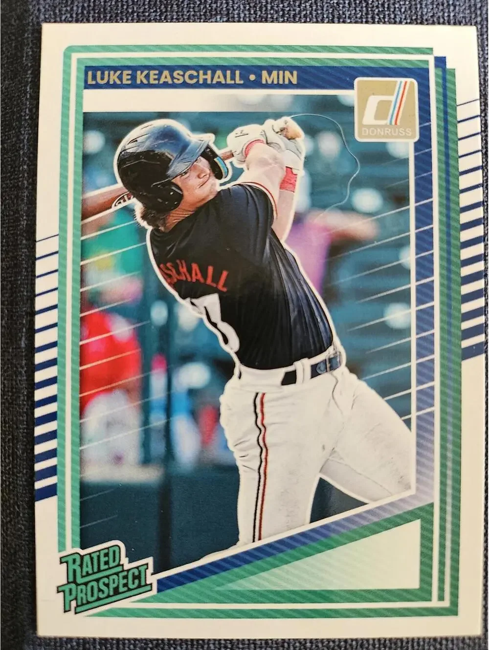 2025 Panini Donruss baseball - Luke Keaschall #111 - Twins - RAW Mint